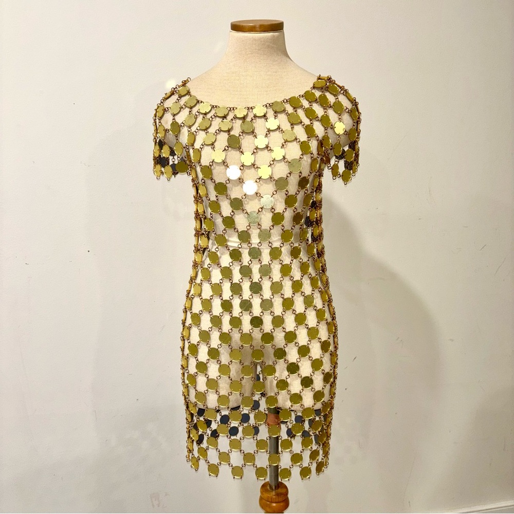 Gold Sheath Mini Dress with Crew Neck and Short Sleeves